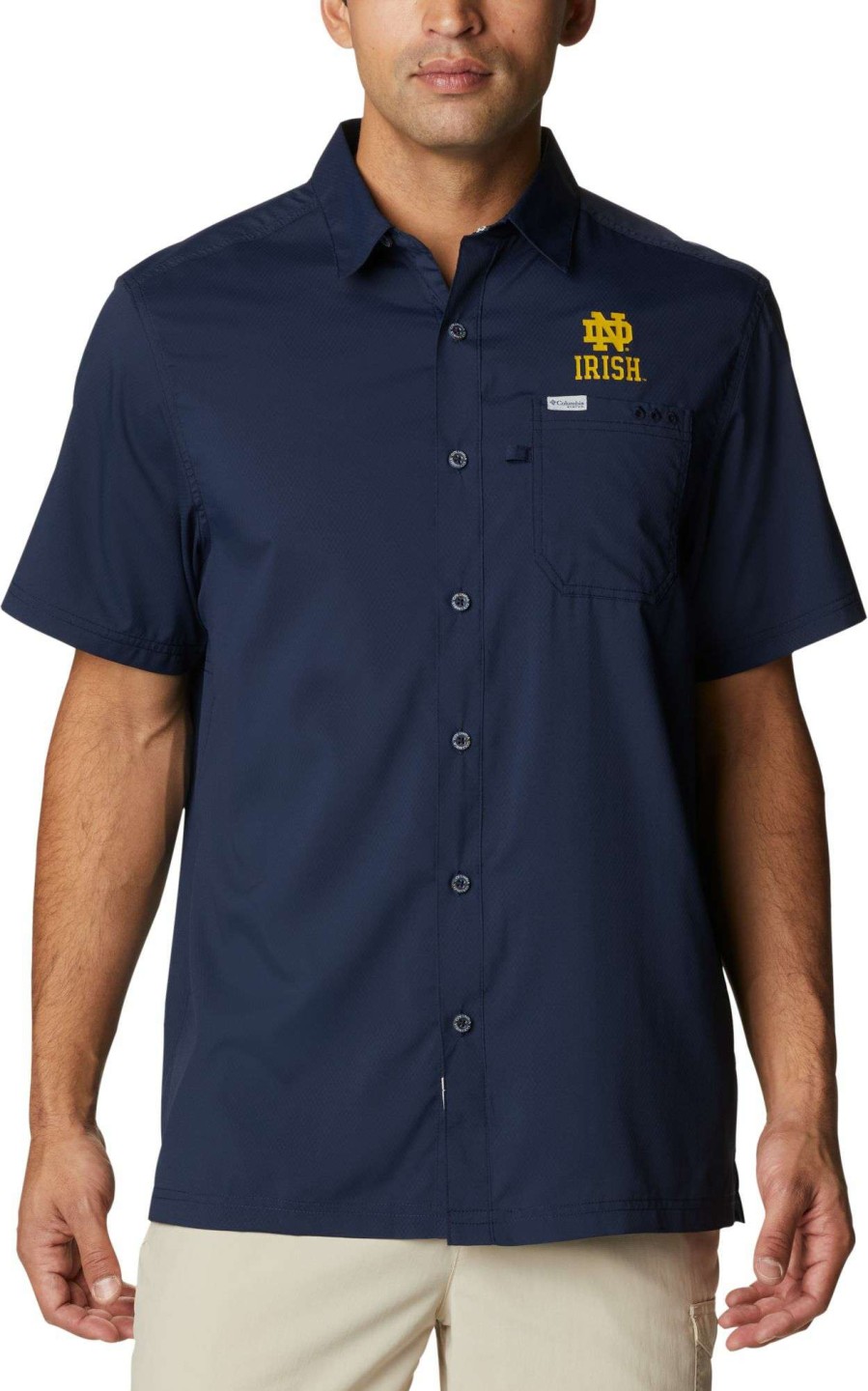 Shirts * | Columbia Men'S Notre Dame Fighting Irish Navy Slack Tide Camp Button Down Shirt